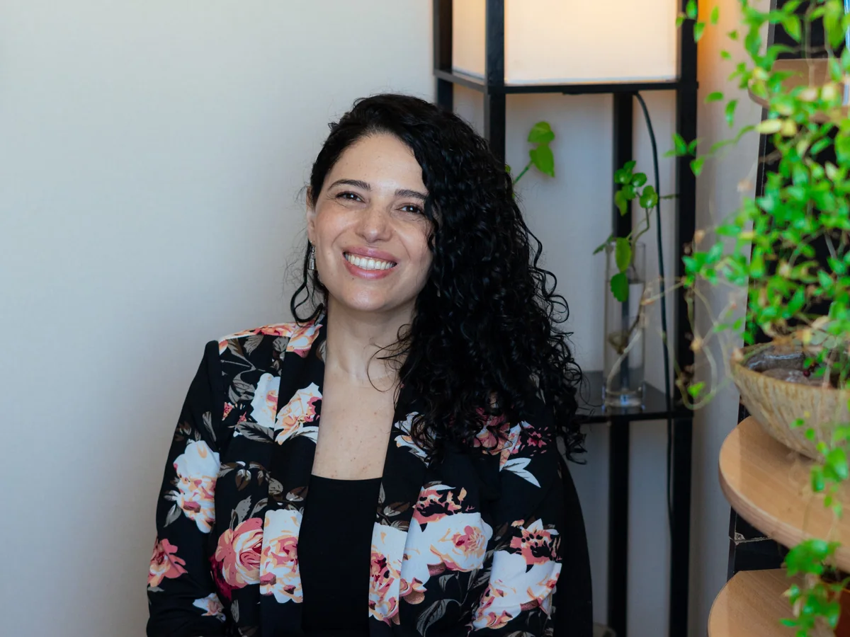Catalina Alamo Palma, psicóloga clínica, en su consulta